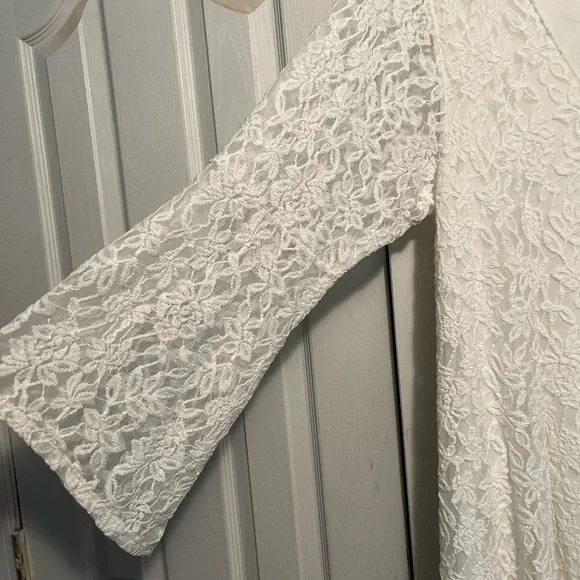 Brand new ivory short dress - Picture 2 of 3